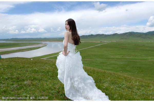 武汉老街茶香糍粑情 武汉老街茶香糍粑情